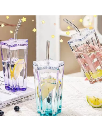 ​Colored Straw Cup